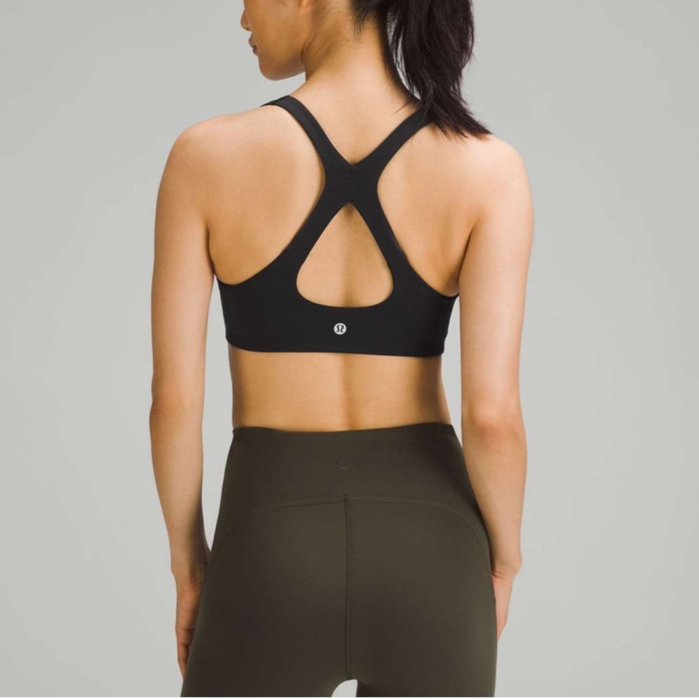 Lululemon SmoothCover Yoga Bra